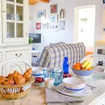 With Courtyard And Garden 300 M From The Port And From The Tatil Evi Saint-Martin-de-Ré